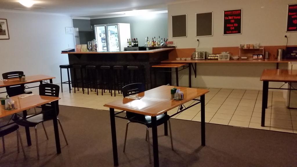 True Blue Motor Inn Rockhampton Zewnętrze zdjęcie