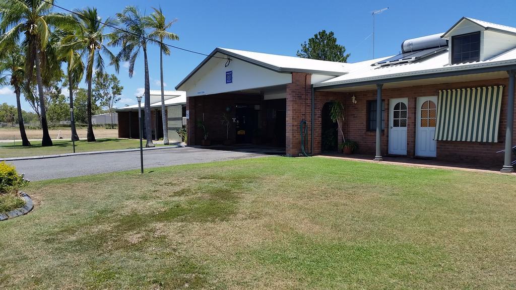 True Blue Motor Inn Rockhampton Zewnętrze zdjęcie