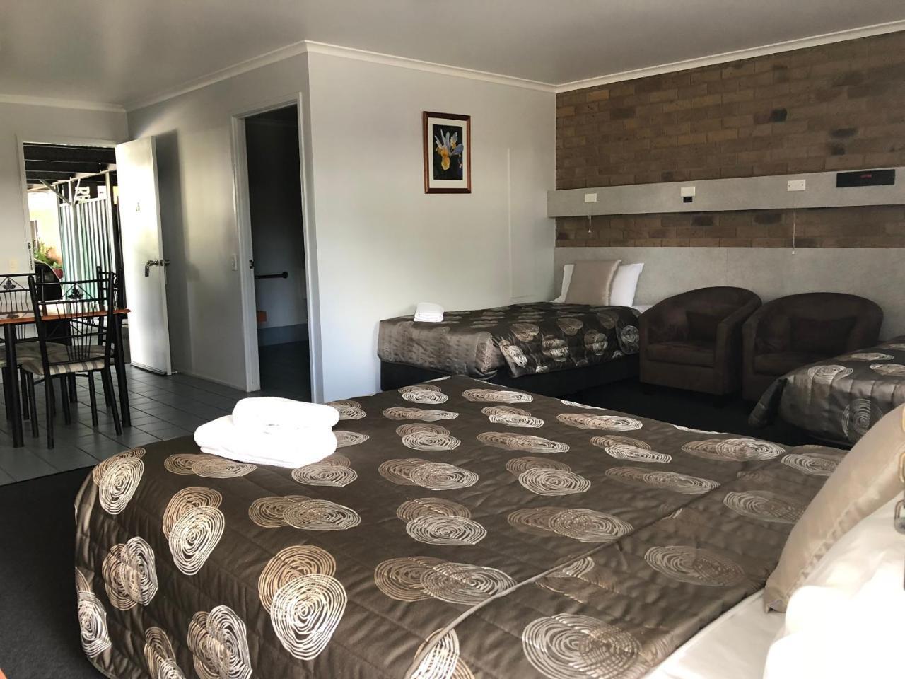 True Blue Motor Inn Rockhampton Zewnętrze zdjęcie