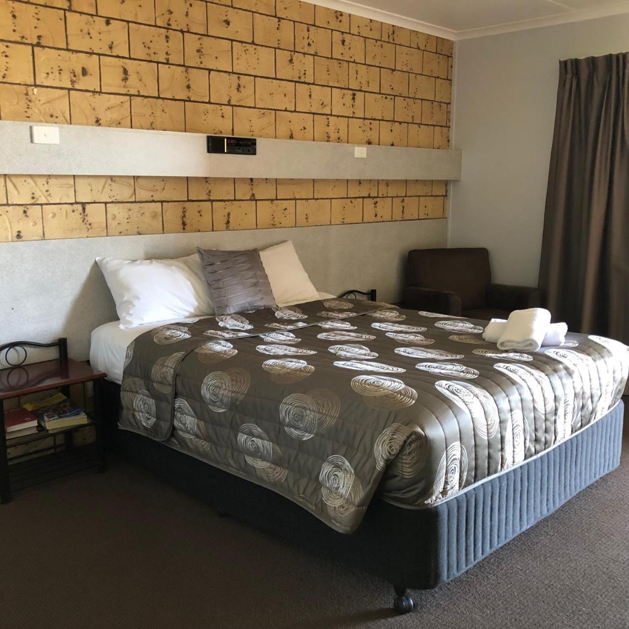 True Blue Motor Inn Rockhampton Zewnętrze zdjęcie