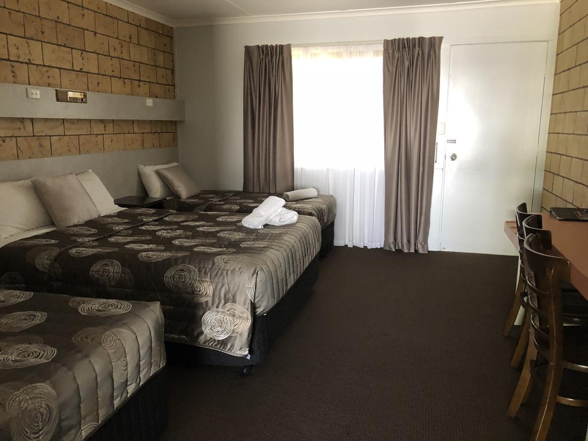 True Blue Motor Inn Rockhampton Zewnętrze zdjęcie