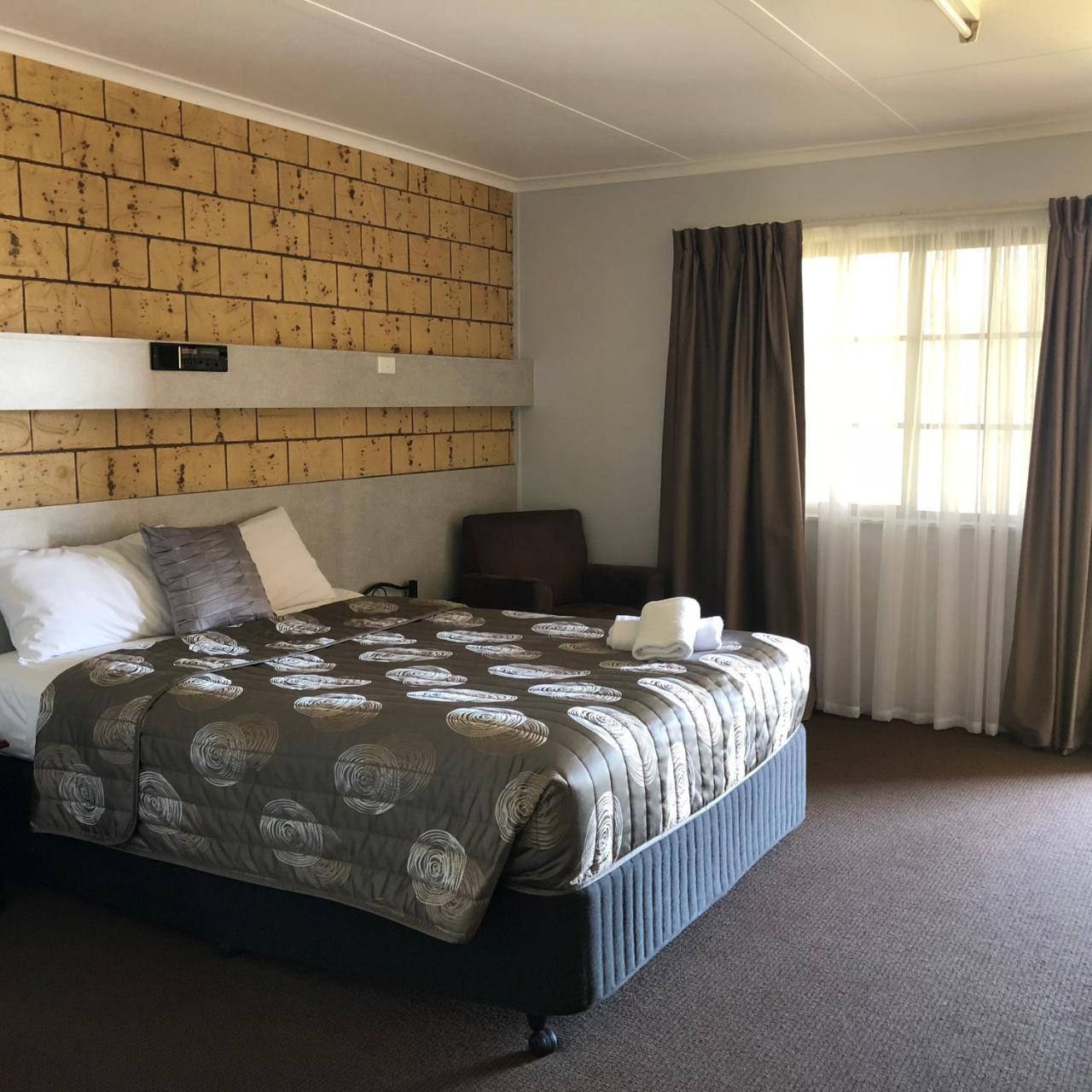 True Blue Motor Inn Rockhampton Zewnętrze zdjęcie