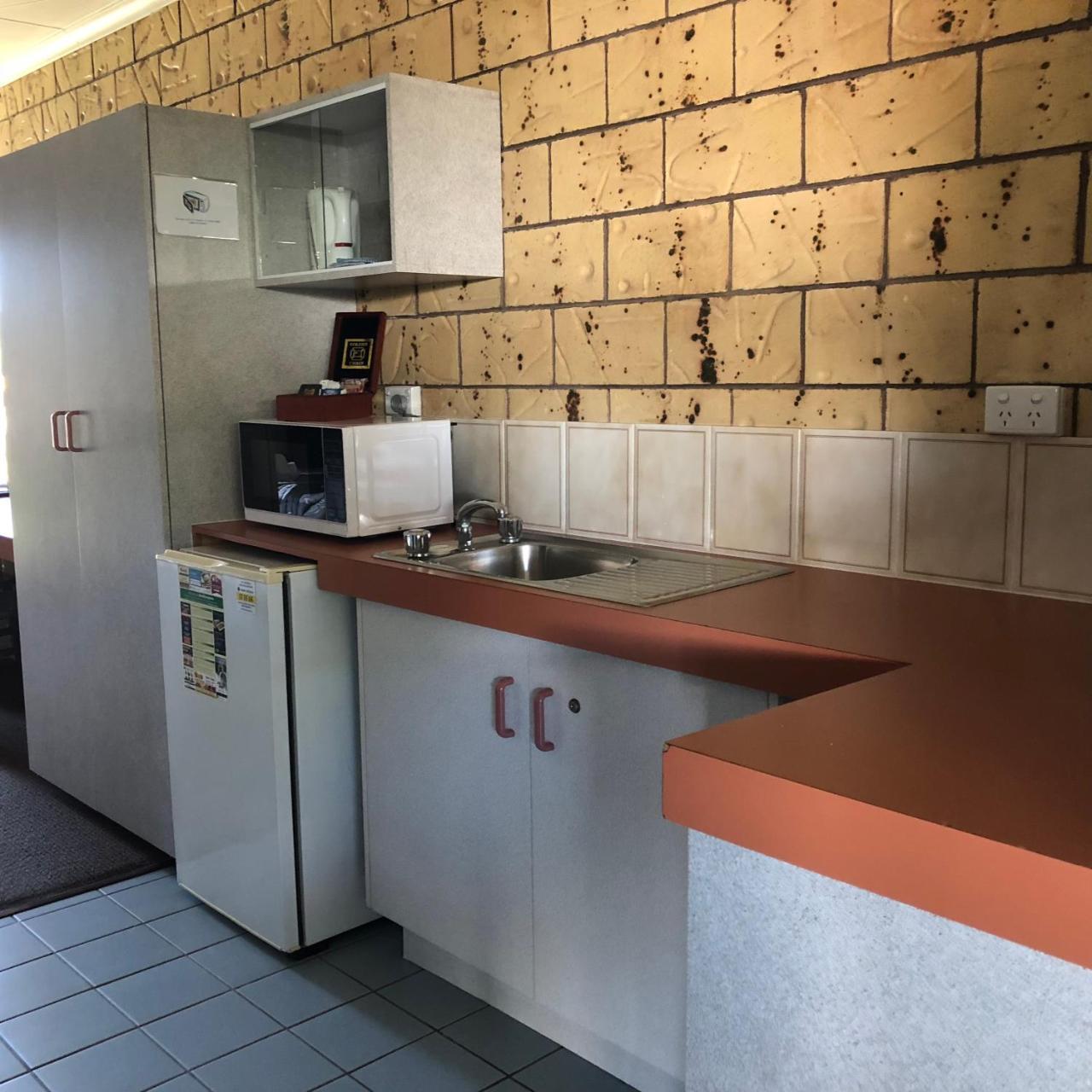 True Blue Motor Inn Rockhampton Zewnętrze zdjęcie