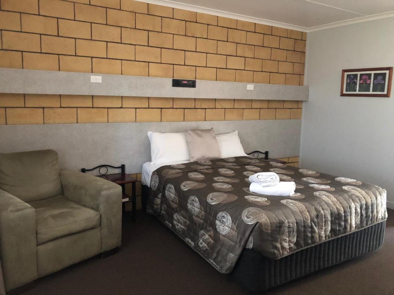True Blue Motor Inn Rockhampton Zewnętrze zdjęcie
