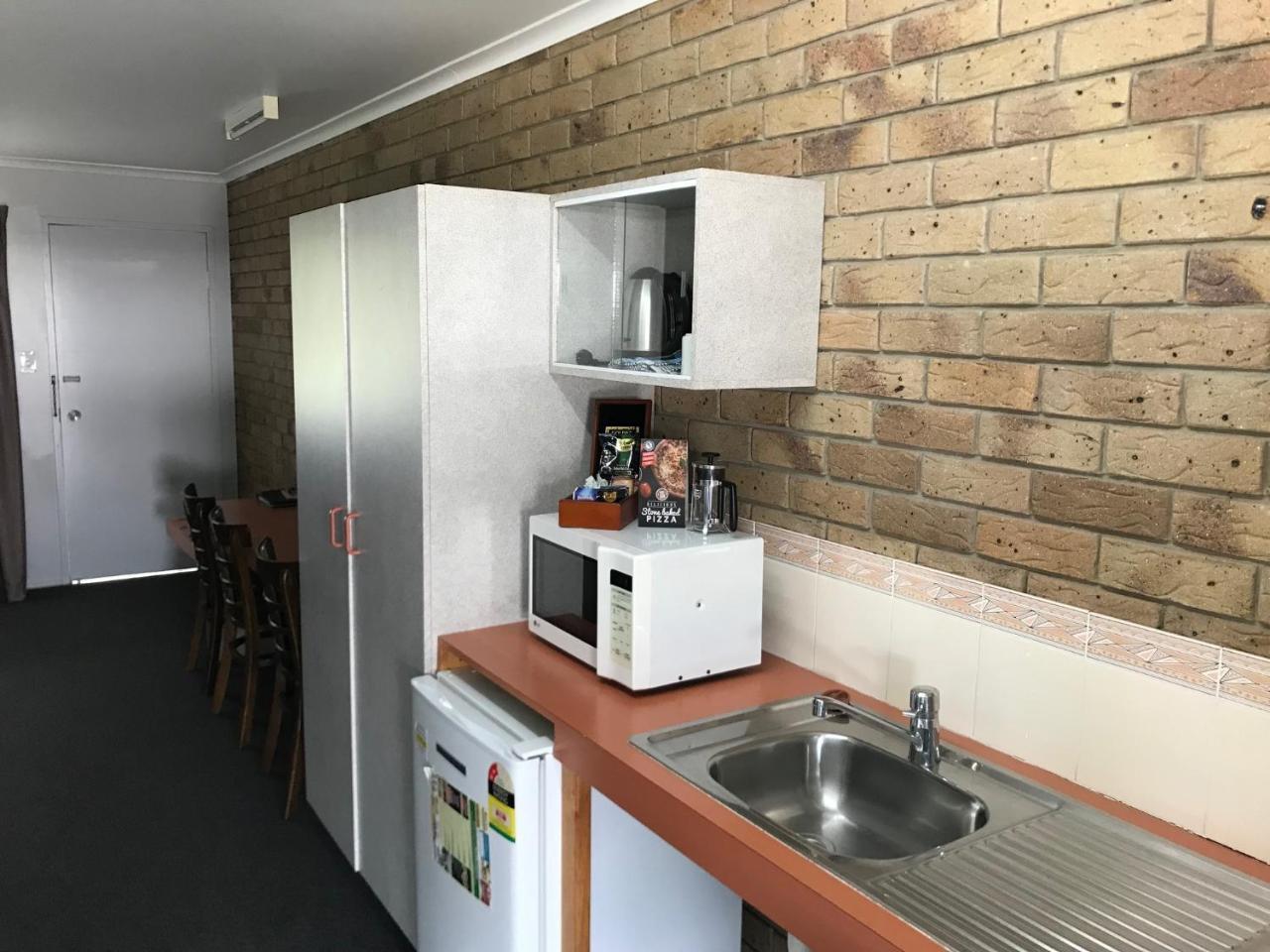 True Blue Motor Inn Rockhampton Zewnętrze zdjęcie