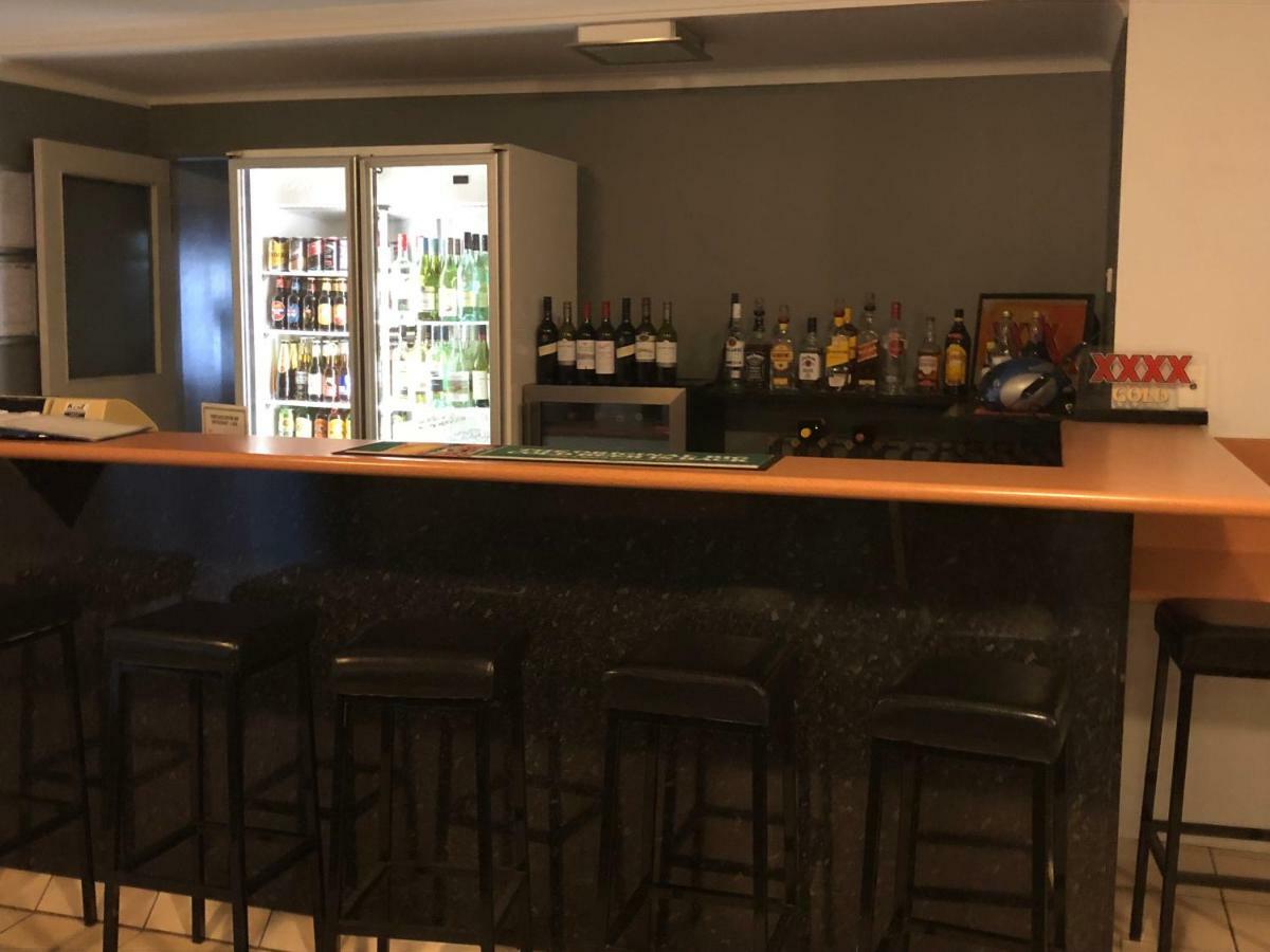 True Blue Motor Inn Rockhampton Zewnętrze zdjęcie